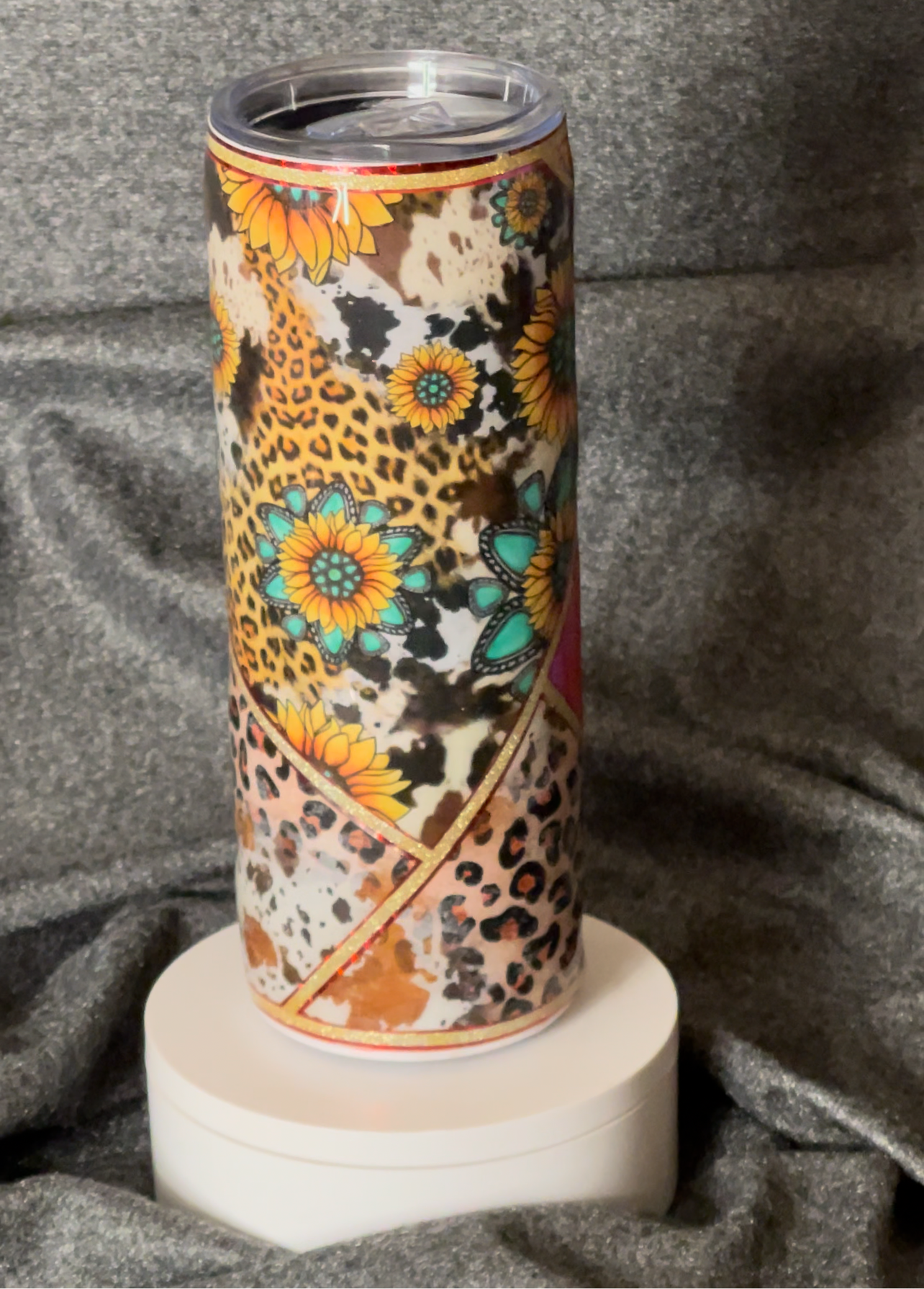 20 oz double insulated skinny tumbler with sunflower design over glitter